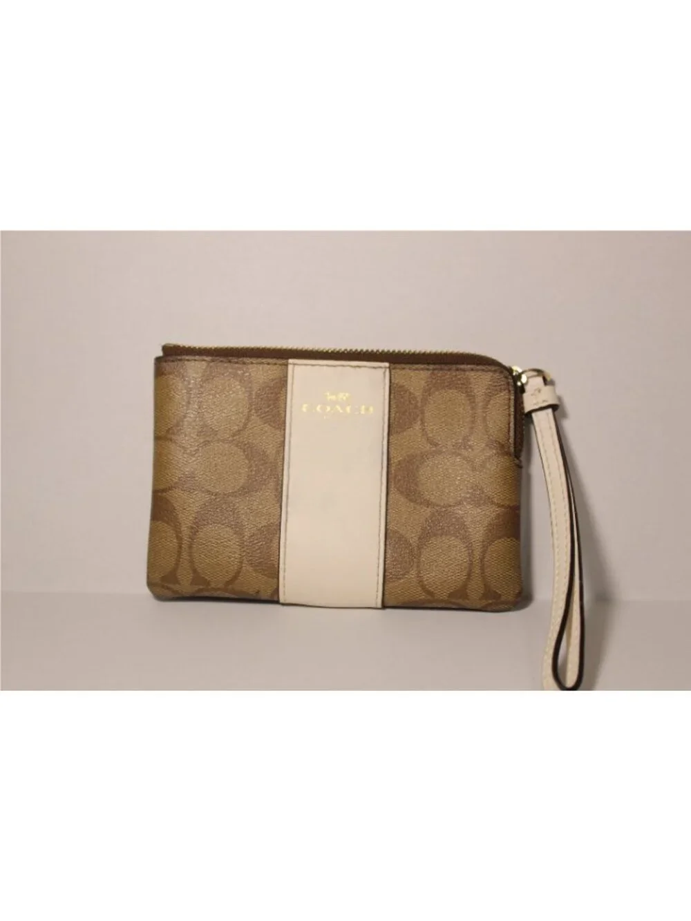 Coach Corner Zip Wristlet Signature Canvas Khaki Chalk 58035 IMDJ8